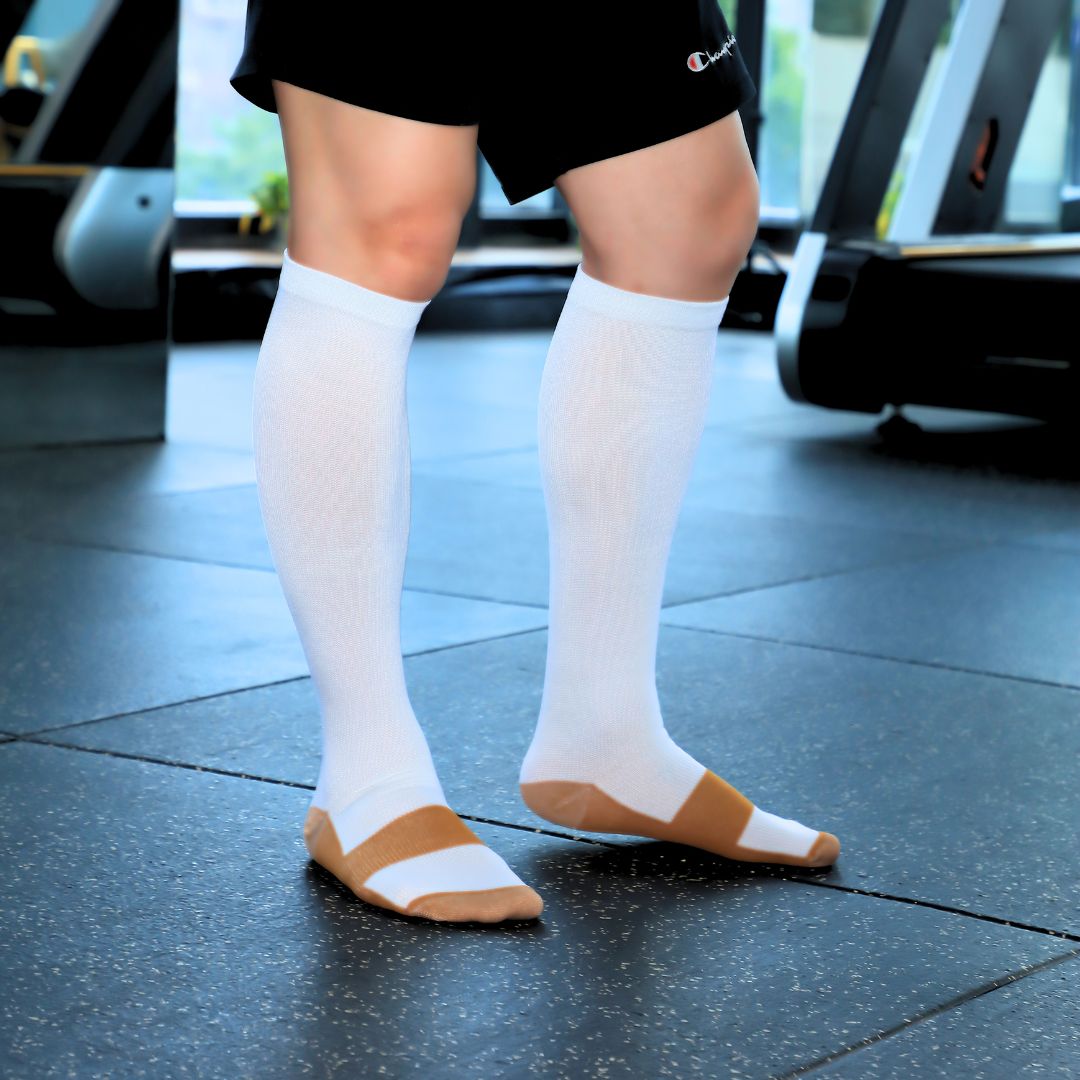 Chaussettes de compression infusées de cuivre